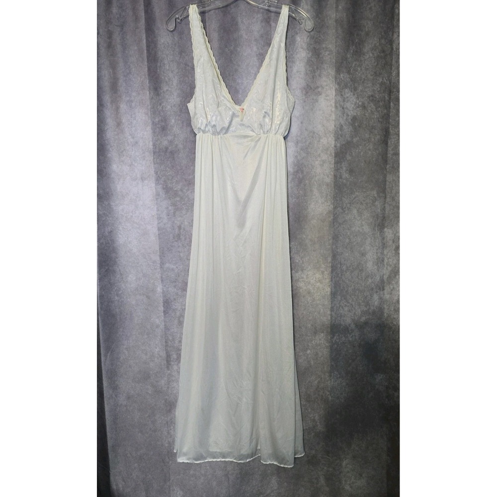 1970s Tosca California White Velvet Lace Trim Goddess Nightgown Dress M Bridal